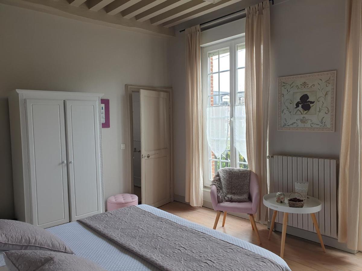 Villa Les Fougeres Honfleur Exterior foto